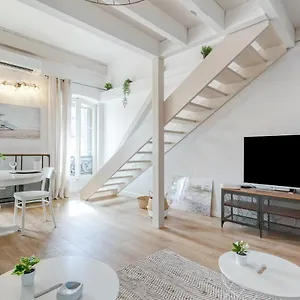  Apartment Splendid 2-bedroom Close To The Opera